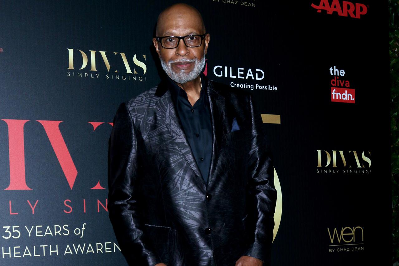 35th Annual DIVAS Simply Singing!