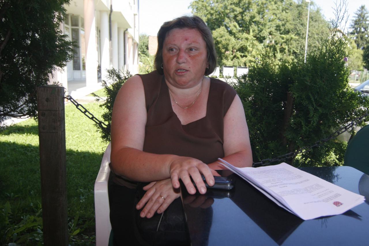 '17.08.2010., Koprivnica - Mira Pakasin, jedna od trudnica koja nije dobila obecani novac. Photo: Marijan Susenj/PIXSELL'