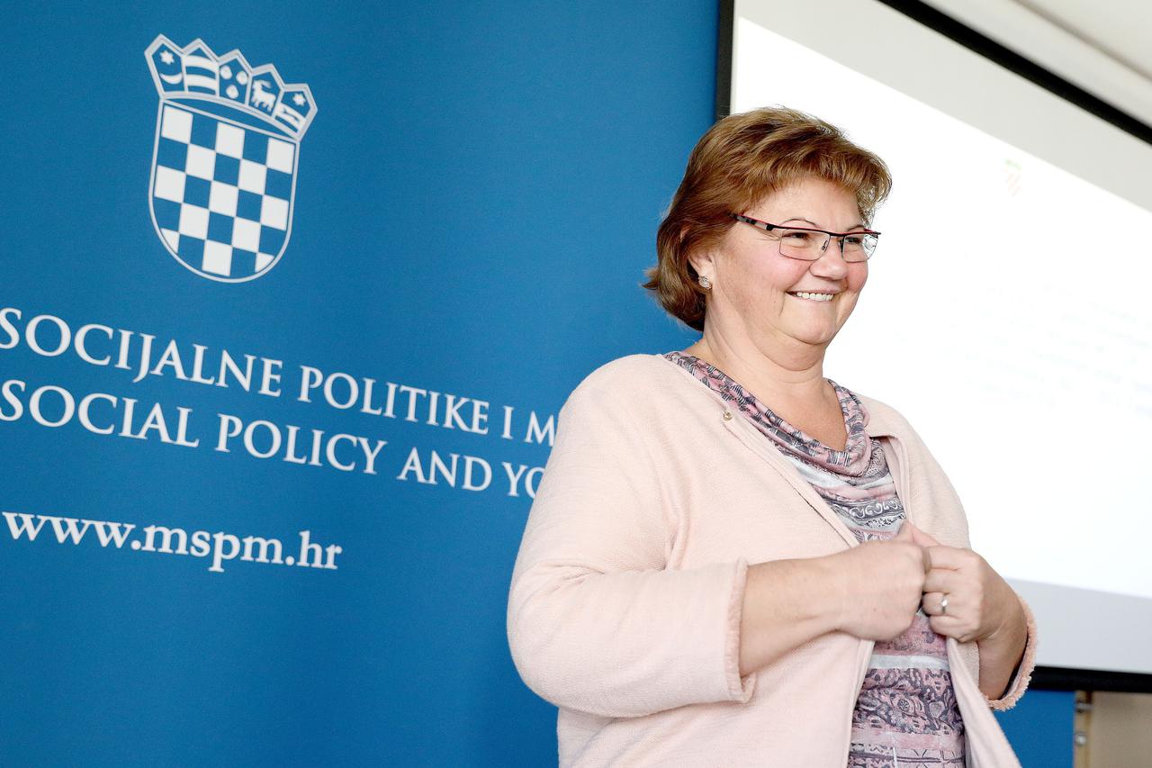 Ministrica Nada Murganić