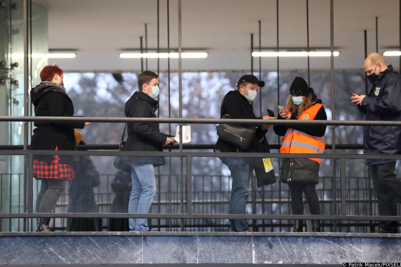 Zagreb: Kontrola covid potvrda zaposlenika u Gradskom poglavarstvu