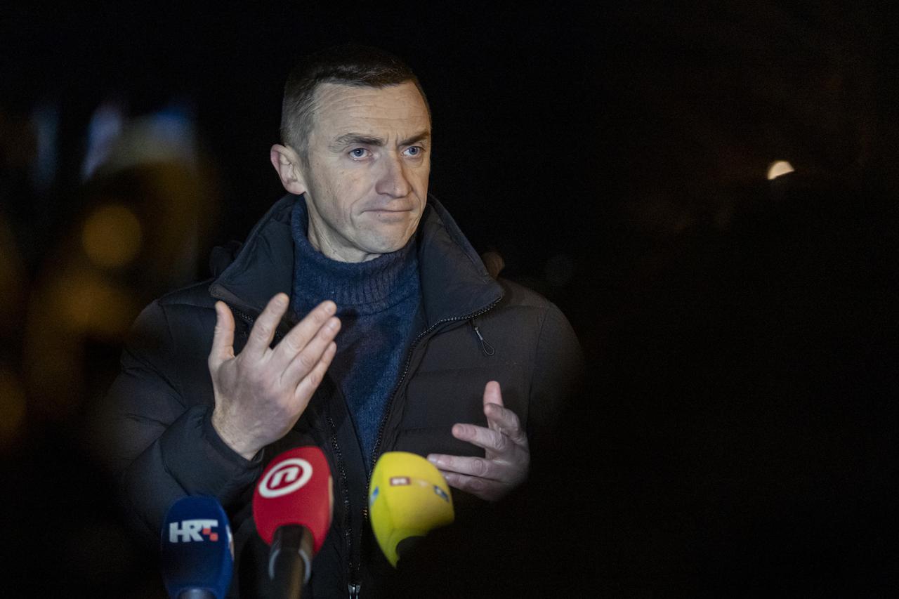 Penava: Nećemo glasati za skidanje imuniteta Dabri