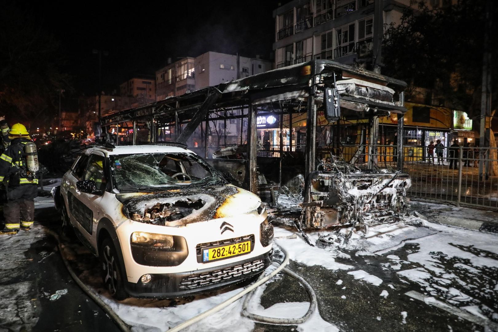 11 May 2021, Israel, Holon: A car and a bus are seen burnt out after they were hit by a rocket fired by the Palestinian Islamist movement Hamas from Gaza towards Israel amid the escalating flare-up of Israeli-Palestinian violence. Photo: Oren Ziv/dpa /DPA/PIXSELL