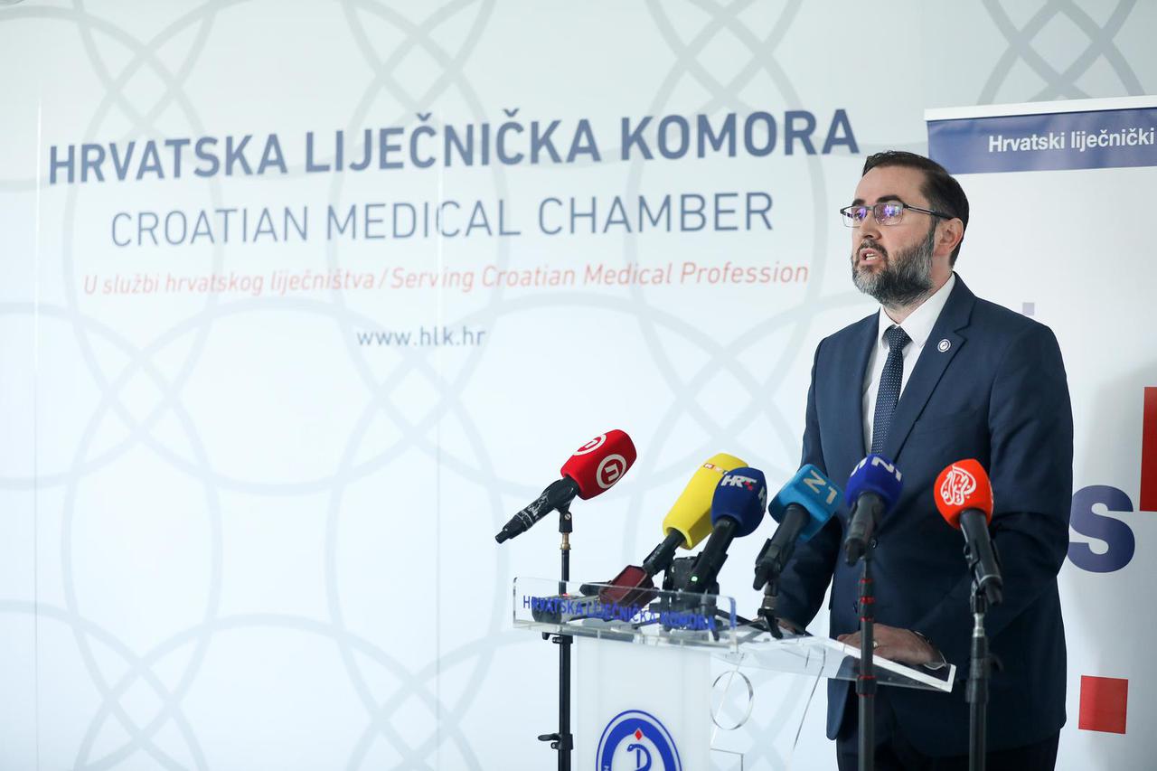 Zagreb: Konferencija za medije Hrvatskog liječničkog sindikata i Hrvatske liječničke komore