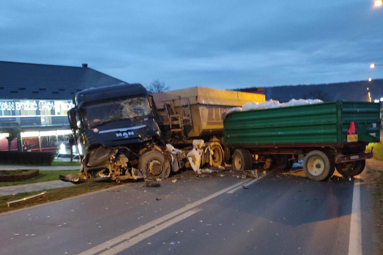 Sudar kamiona i traktora kod Našica