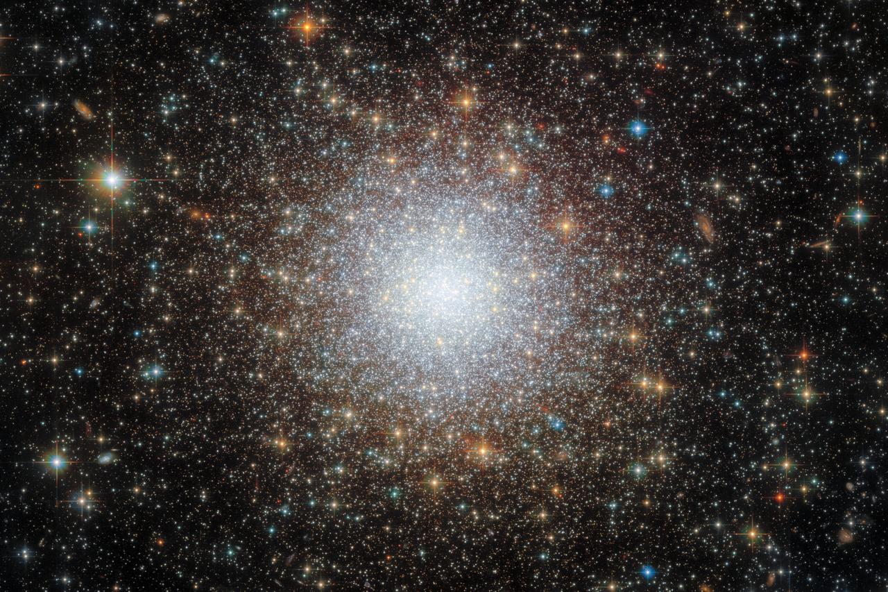The densely packed globular cluster known as NGC 2210