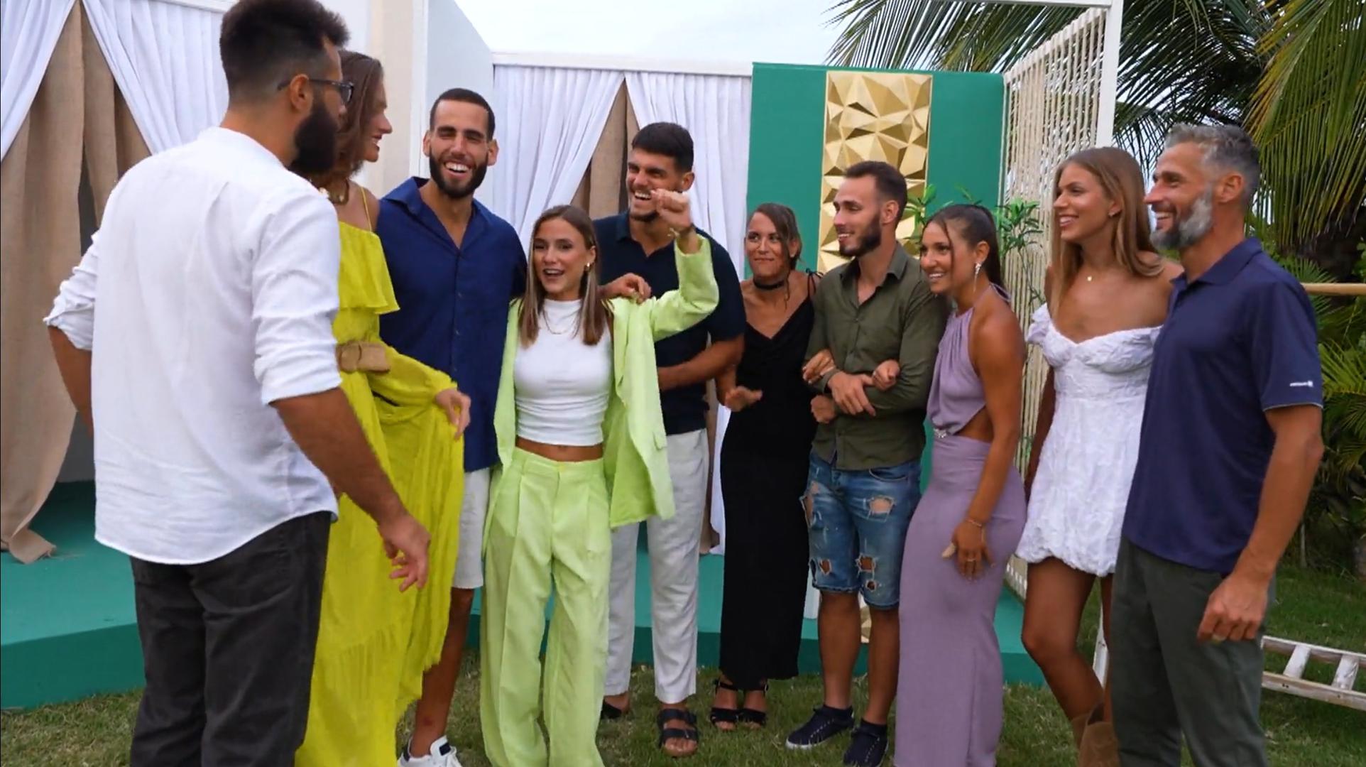 U eliminacijskoj borbi Anastasija se našla uz Dunju i Adrijanu, a upravo je ona završila svoj put neposredno prije velikog preokreta u natjecanju. Nakon ispadanja nije skrivala razočaranje. „Ispala sam pred ujedinjenje, ne osjećam se baš sjajno“, rekla je Anastasija.