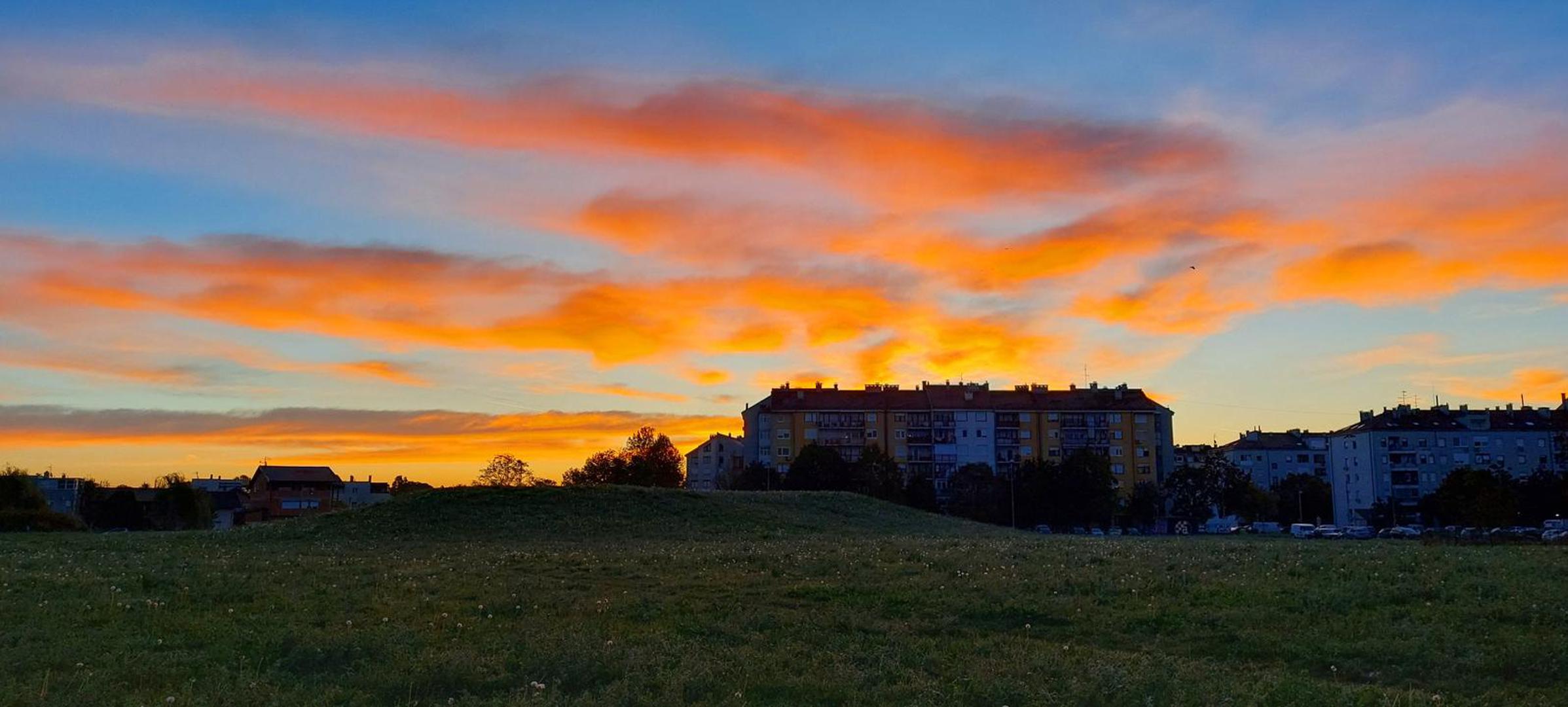 U igri s oblacima, prvi put nakon pomicanja kazaljki sata, 