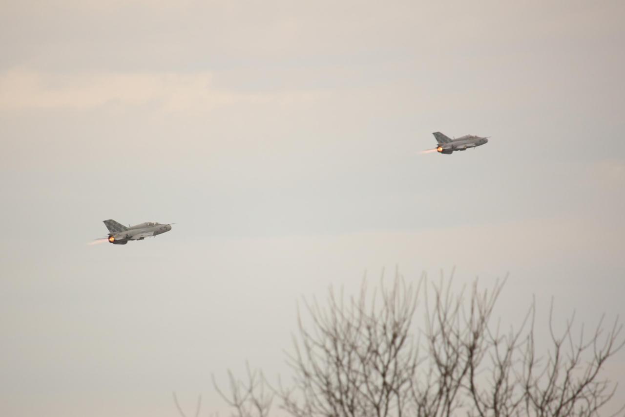 U sklopu zajedničkih vojnih vježbi Hrvatske i Francuske MiG-ovi presreli Rafale te ih otpratili do do Zračne luke "Franjo Tuđman"