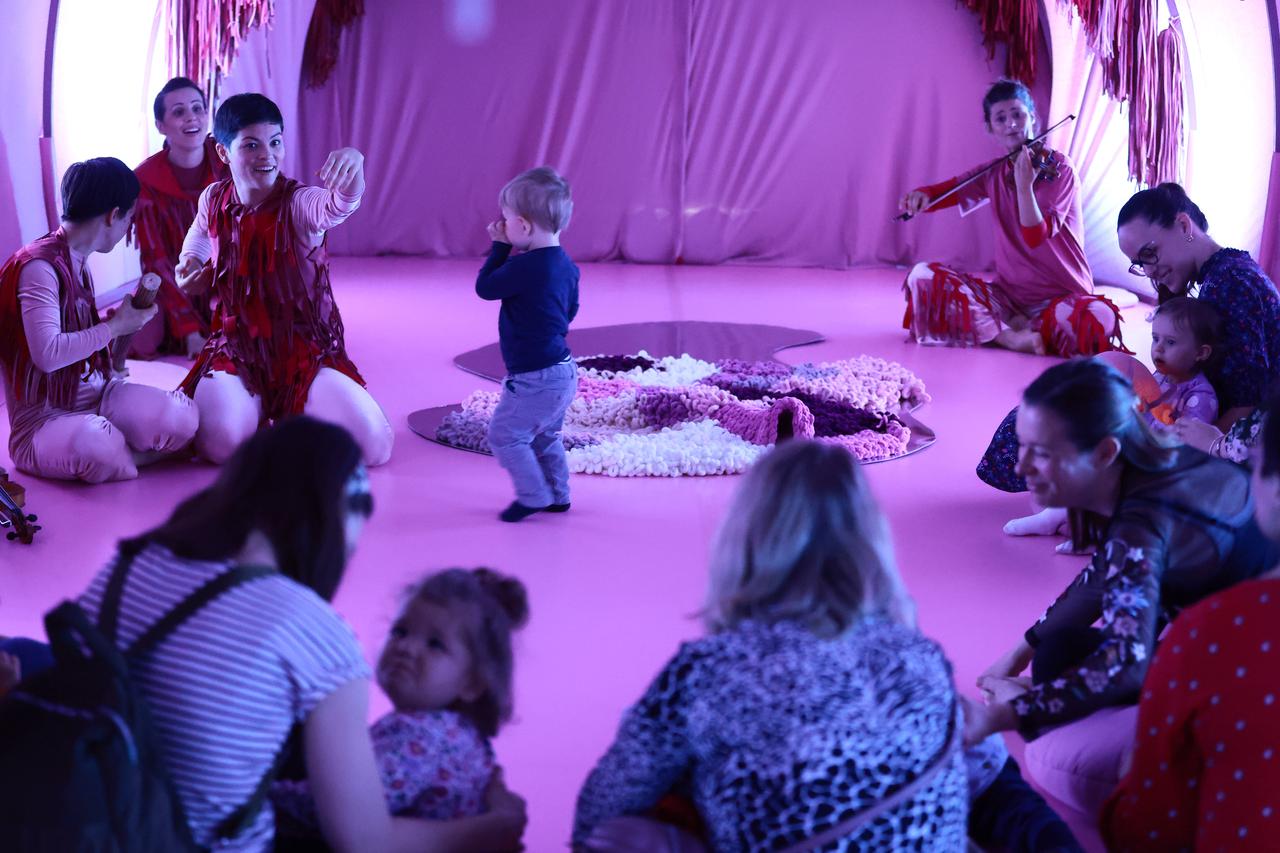 Zagreb: Opera za bebe – Opera Rosa u Hrvatskom narodnom kazalištu