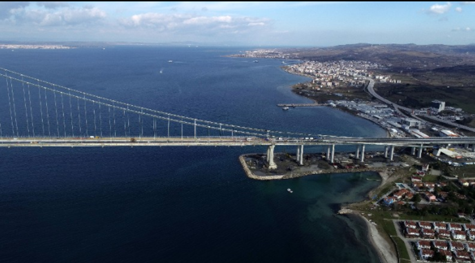 Most 1915 Çanakkale koji povezuje Europu i Aziju preko morskog tjesnaca Dardaneli