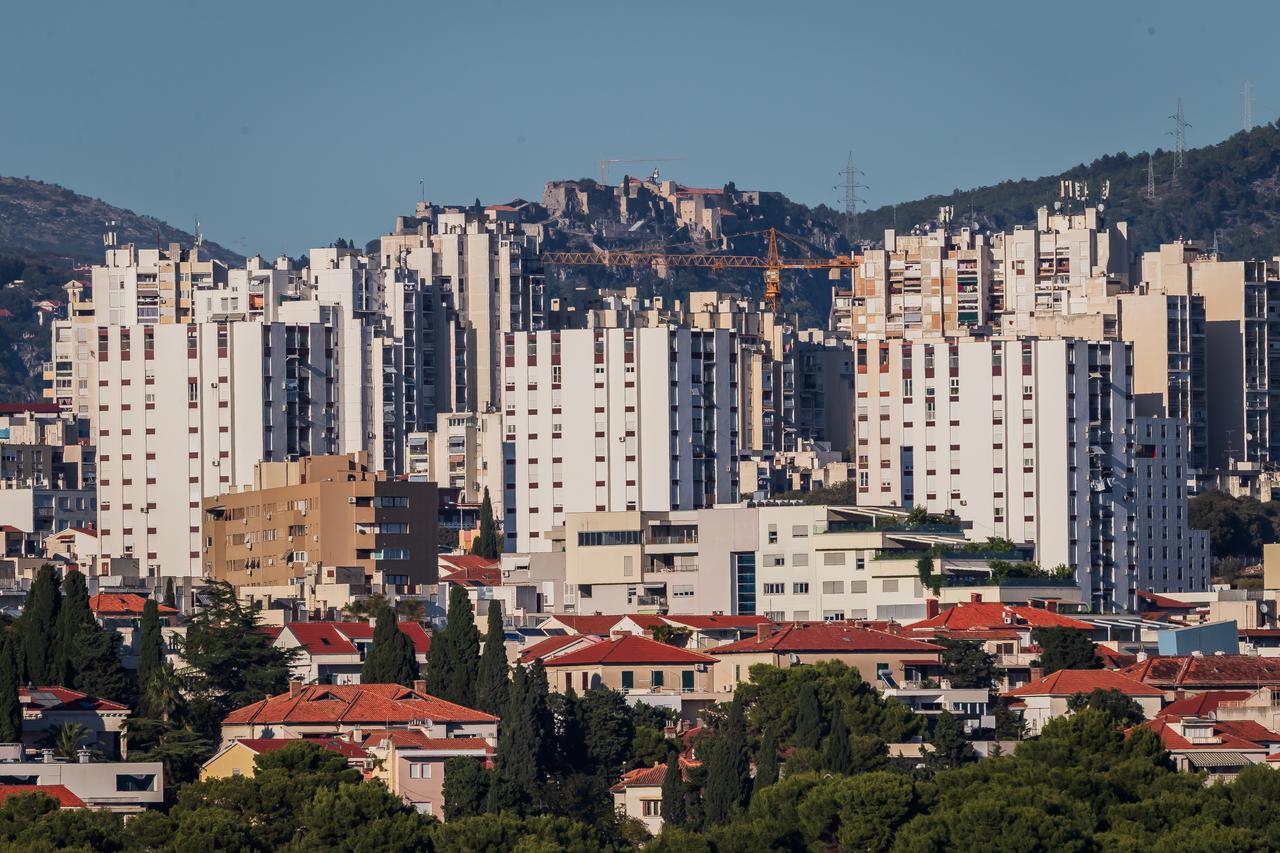 Pogled na Split i Klis 