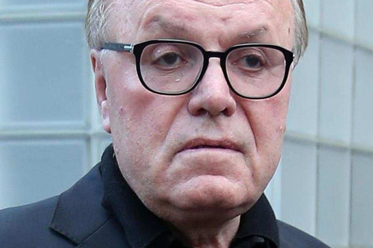 asim kurjak