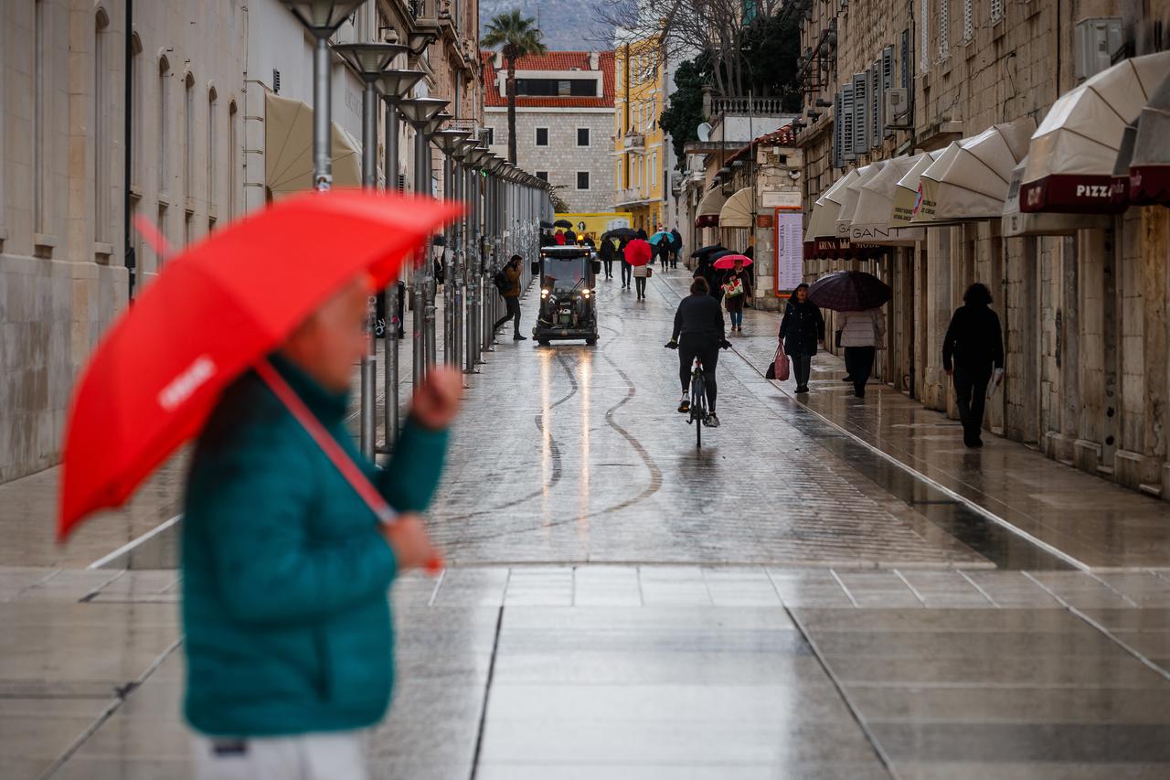 Kišno jutro u Splitu 