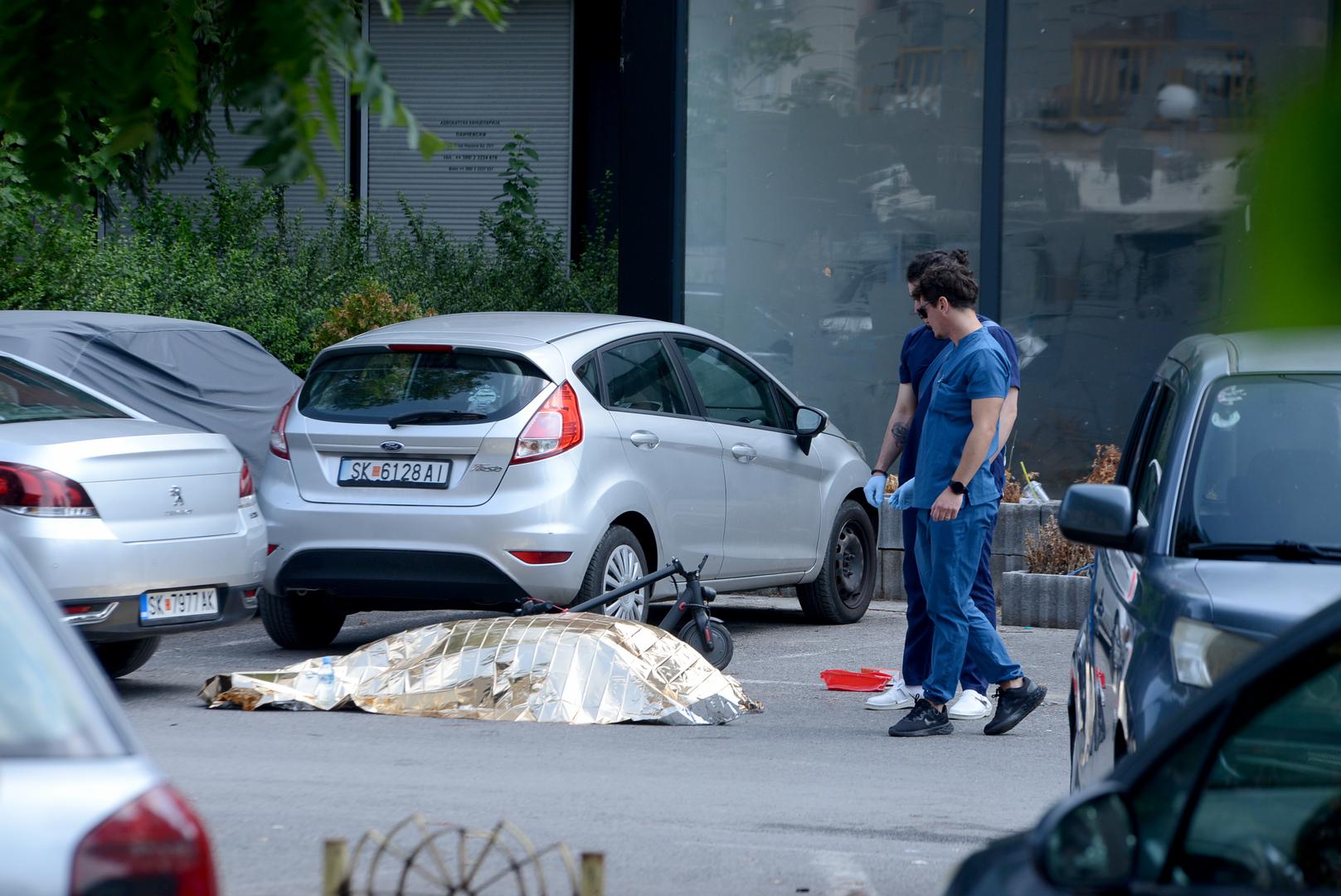 20.08.2024., Skoplje, Makedonija - Jedna osoba je ubijena ispred trgovackog centra Mavrovka u Skoplju. Nakon ubojstva pocinitelji su prilikom bijega pucali i na policiju, ali srecom niti jedan pripadnik MUP-a nije ozlijedjen. Photo: STR 1234/PIXSELL