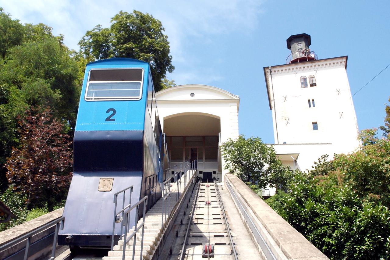 Uspinjača u Zagrebu
