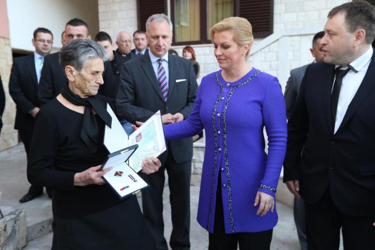 kolinda grabar-kitarović