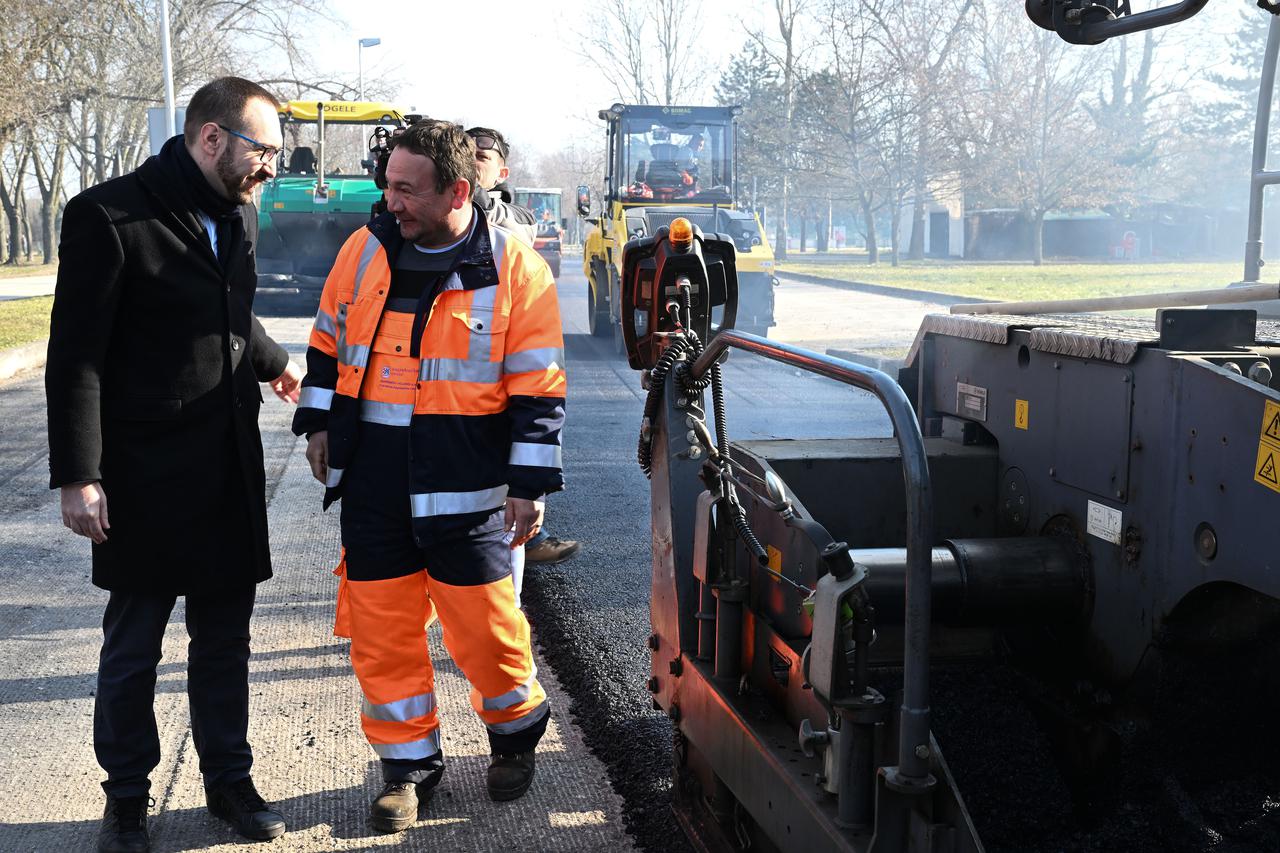 Zagreb: Tomašević obišao radove na Aleji Matije Ljubeka na Jarunu
