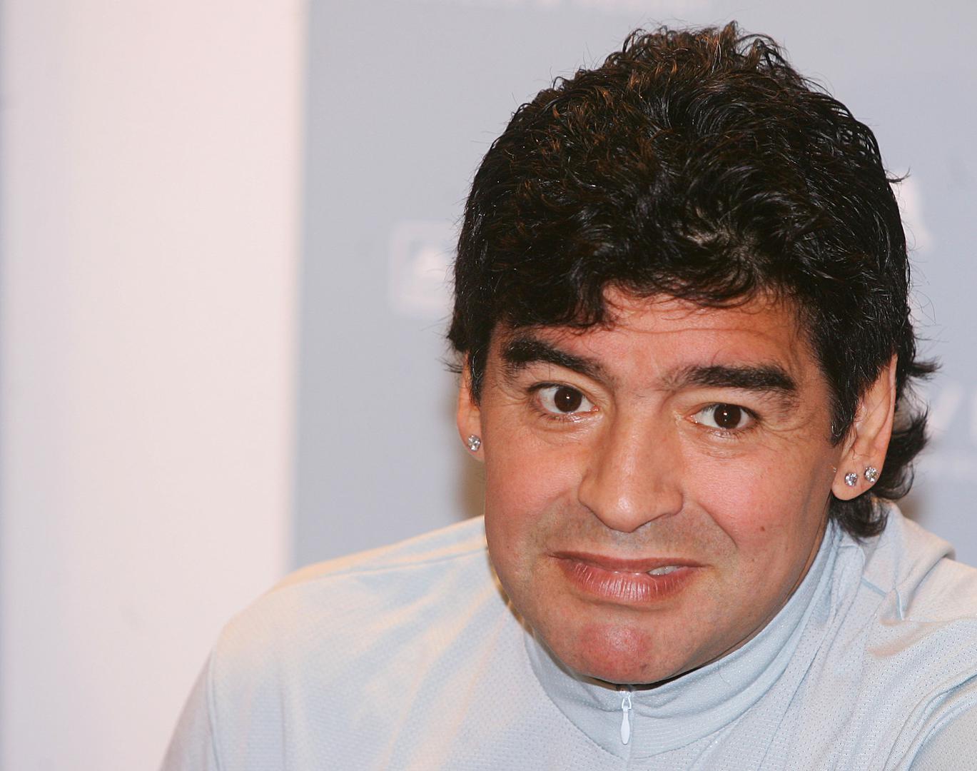 15.06.2005., Novi Vinodolski - Diego Armando Maradona bio je jedna od glavnih zvijezda teniskog spektakla Croatian Classic.
Photo: Zeljko Lukunic/PIXSELL