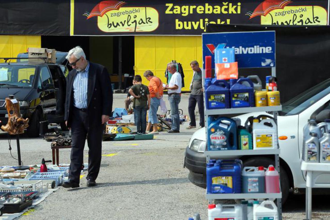 Zagrebački buvljak (1)