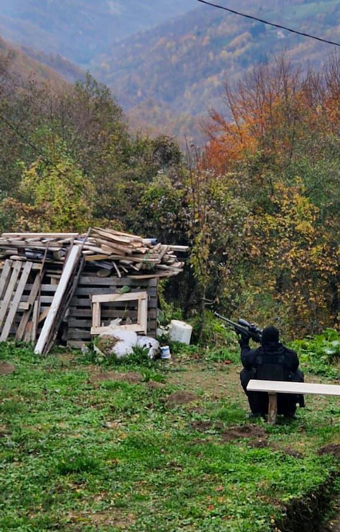 03, November, 2024, Prijepolje - Members of the Ministry of Internal Affairs are intensively searching for Alija Balijagic, for whom an Interpol warrant has been issued for a double murder in Montenegro, and who was located yesterday in the vicinity of Prijepolje and was seen in a village near the border with Montenegro. Photo: OMK MUP Republike Srbije/ATAImages03, novembar, 2024, Prijepolje - Pripadnici Ministarstva unutrasnjih poslova intenzivno tragaju za Alijom Balijagicem, za kojim je raspisana Interpolova poternica zbog dvostrukog ubistva u Crnoj Gori, a koji je juce lociran u okolini Prijepolja i vidjen u jednom selu u blizini granice sa Crnom Gorom. Photo: OMK MUP Republike Srbije/ATAImages Photo: OMK MUP Republike Srbije/ATAImages/PIXSELL