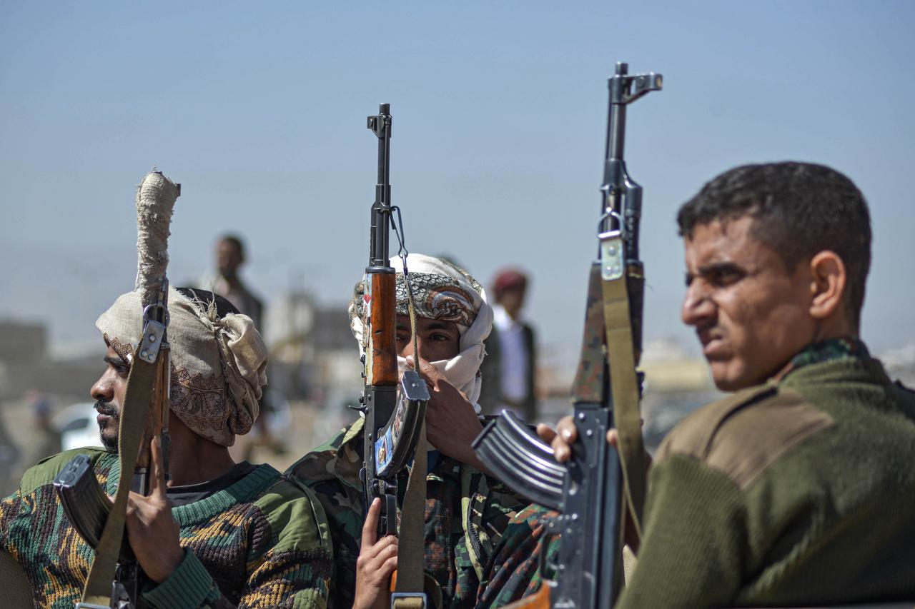 Jemen: Pobunjeni Huti nakon prikupljanja novih boraca kre?u u sukob