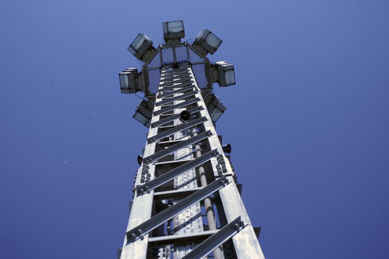 gazenica,djecak,stup,portal (1)