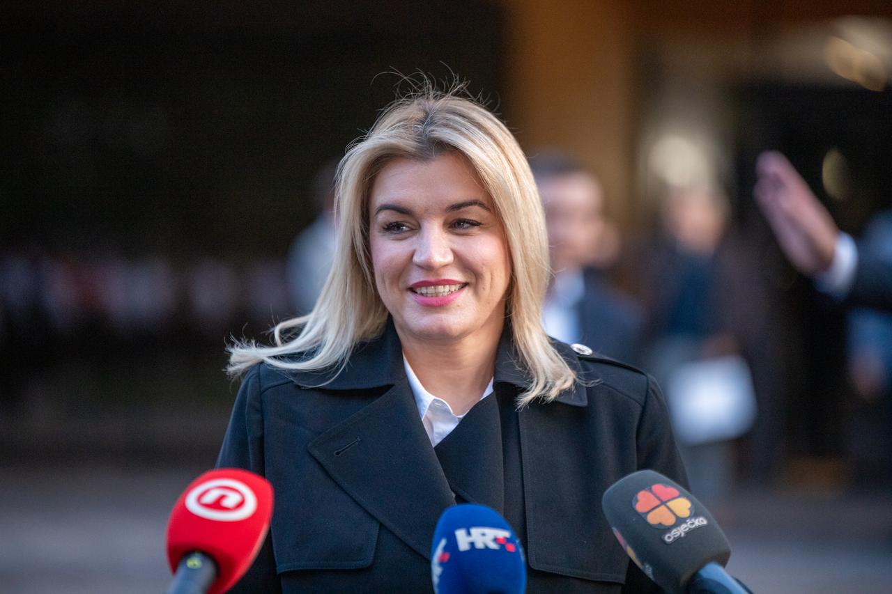 Čepin: Izjave za medije nakon otvorenja bolnice i hotela