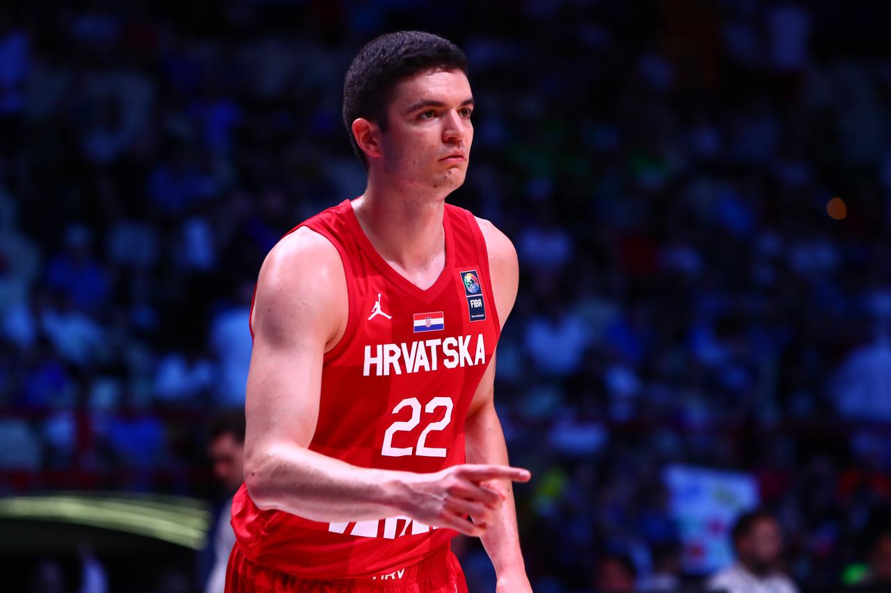 Pirej: Kvalifikacijski košarkaški turnir za Olimpijske igre u Parizu, Slovenija - Hrvatska