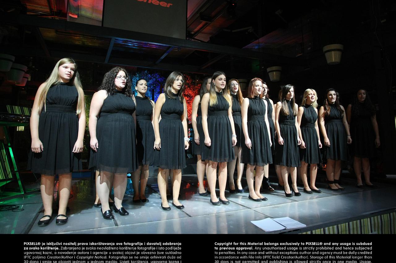 Djevojački zbor Mozartine 