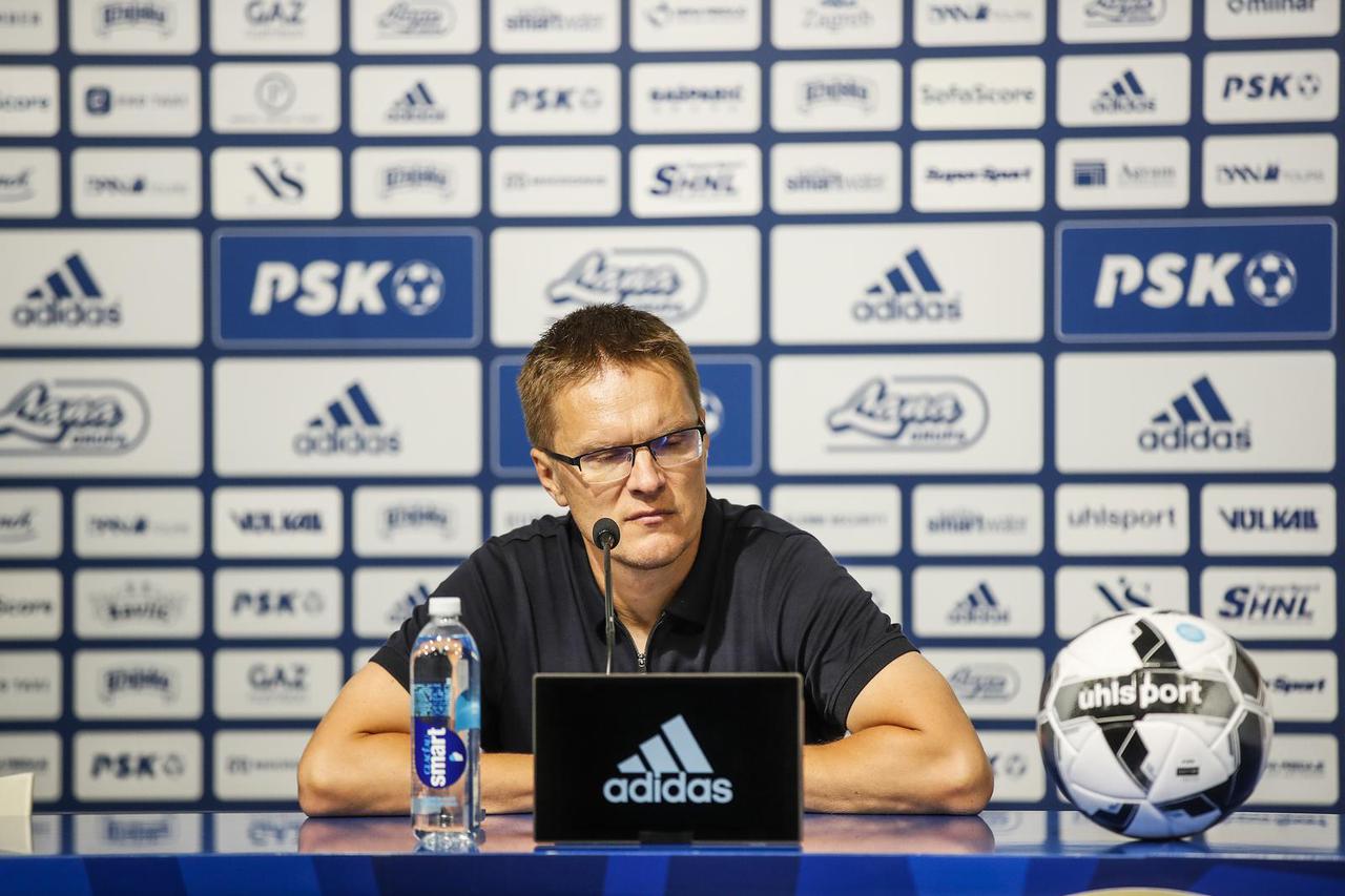 Trener Valdas Dambrauskas na konferenciji za medije nakon utakmice Dinamo - Hajduk