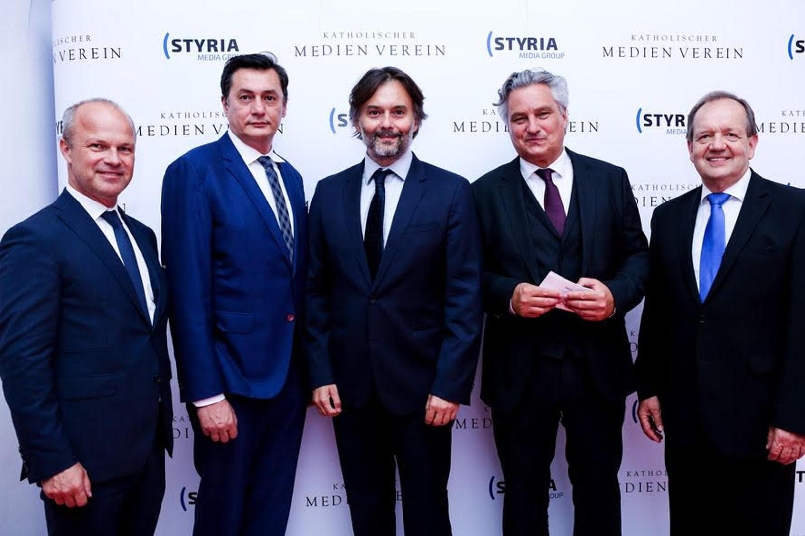Predsjednik uprave Styria Media Group AG Markus Mair, glavni urednik 24sata Goran Gavranović, glavni urednik Večernjeg lista Dražen Klarić, glavni urednik Kleine Zeitunga Hubert Patterer i predsjednik zaklade Styria Othmar Ederer     
