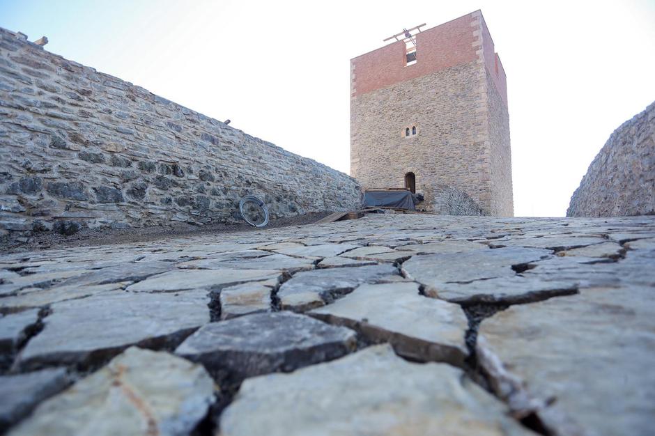 Zagreb: Obnova Medvedgrada