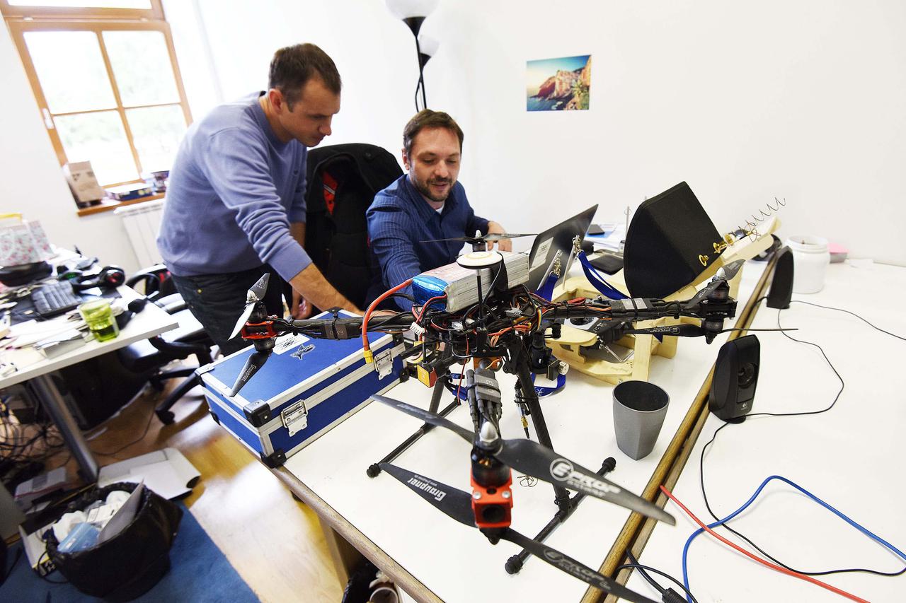 28.09.2015., Cakovec - U prostorima vojarne nalaze se poduzetnicki inkubatori, ali neki dijelovi su neiskoristeni.