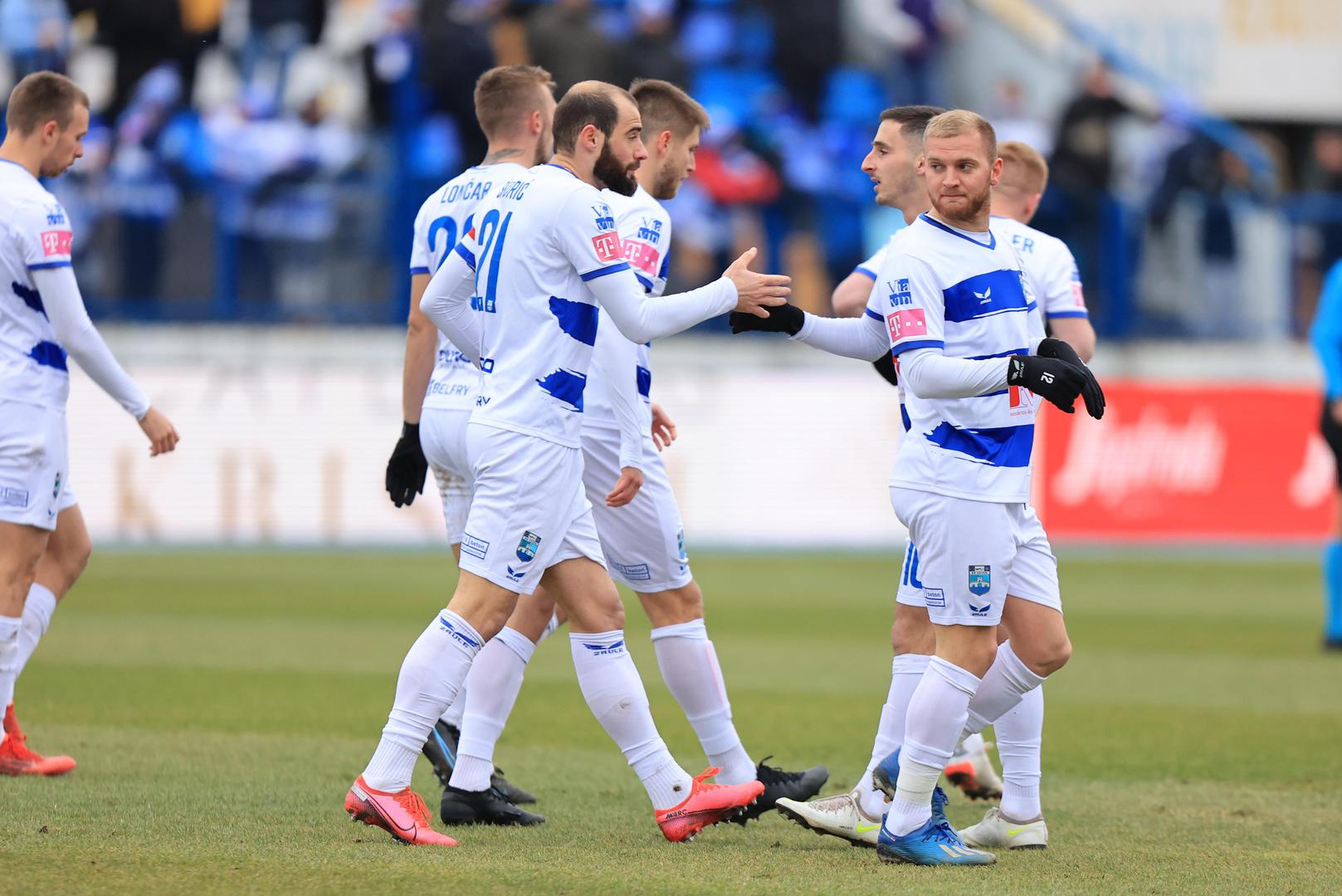 Najveća pobjeda NK Osijeka nad Hajdukom ikada! Osječani pobjedili  rezultatom 4-1 -  - vijesti i događanja u Osijeku