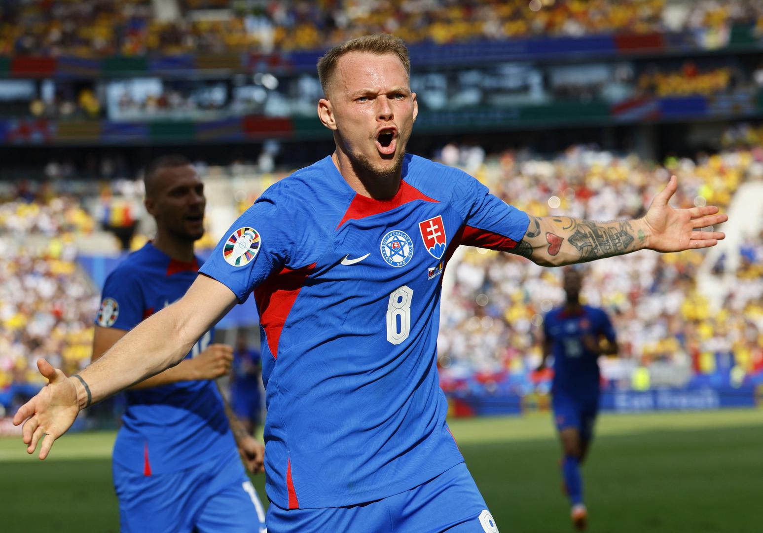 Konačno, Slovake je uživo došlo podržati 35.000 navijača.