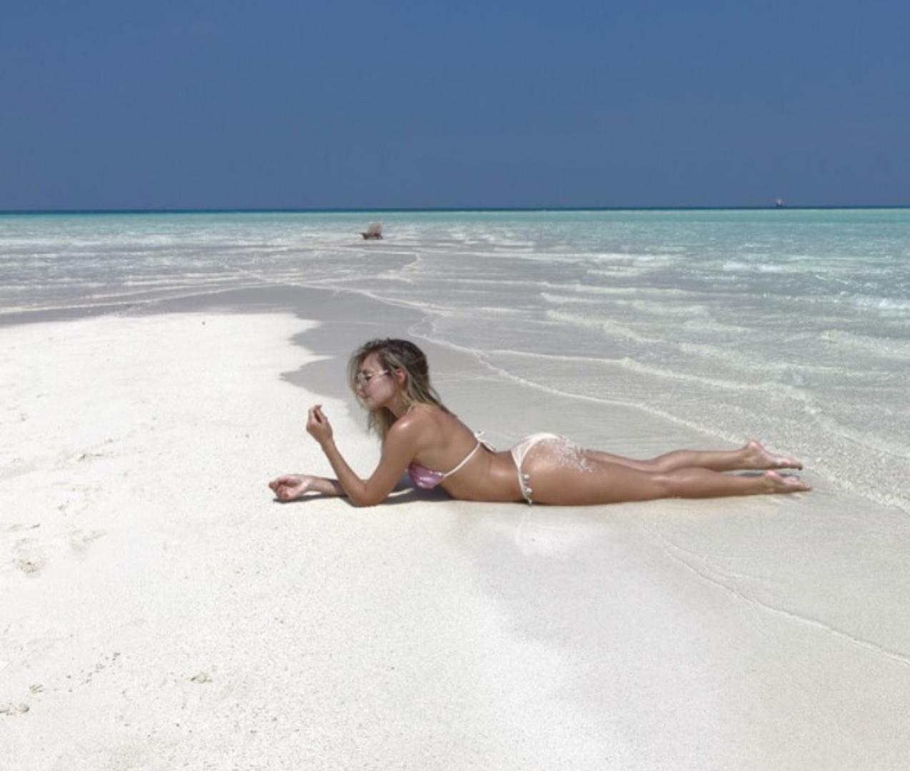 Blogerica i bivša glumica te sudionica reality showova Sonja Kovač često na Instagramu objavljuje fotografije s egzotičnih plaža.