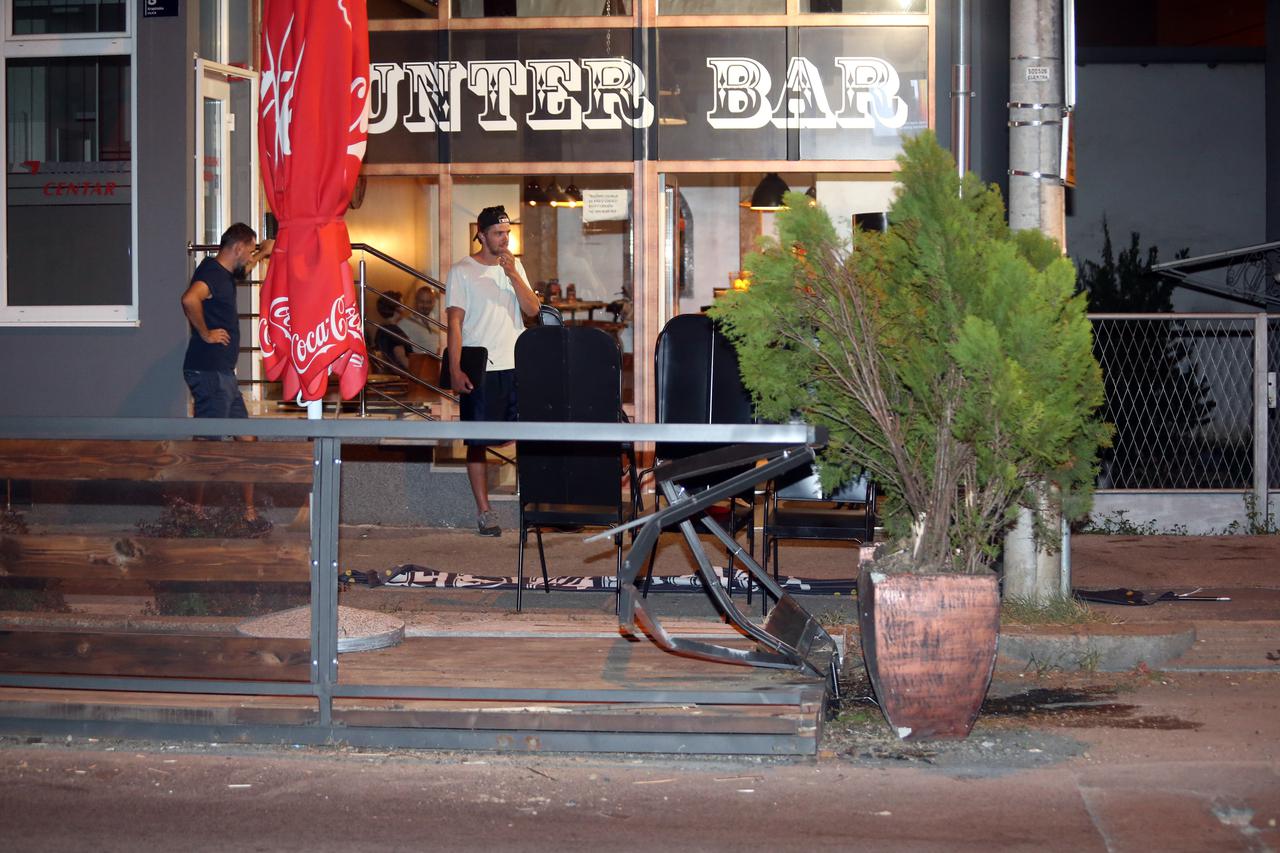 Automobilom se zaletio u terasu caffe bara u Krapinskoj