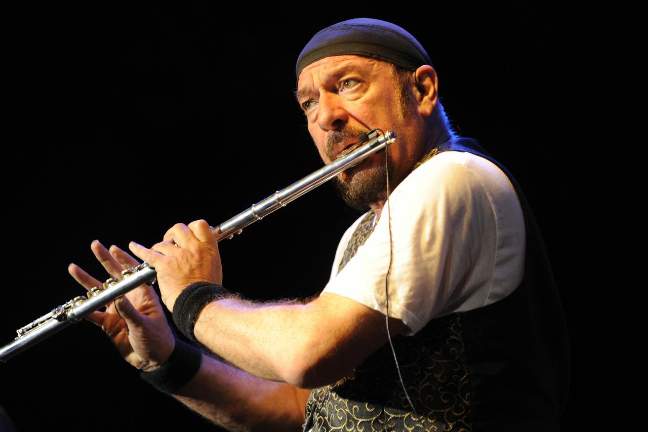 IAN ANDERSON'S 75TH BIRTHDAY.
