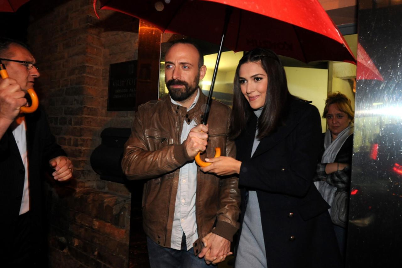 '09.11.2010., Zagreb - Berguzar Korel i Halit Ergenc na rucku nakon nekoliko dana razdvojenosti.  Photo: Anto Magzan/PIXSELL'