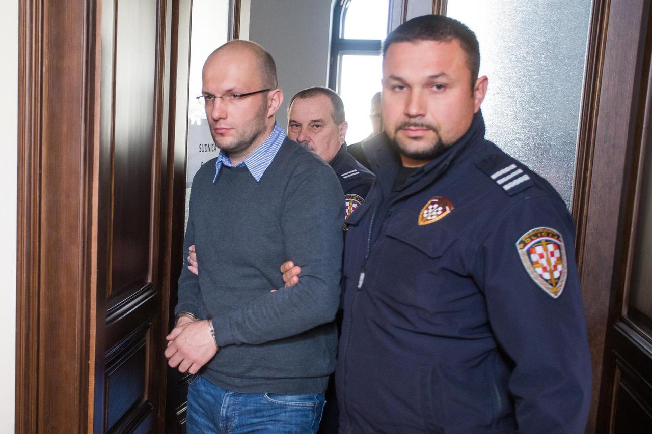 Osijek: Davor ?izmok dobio 40 godina zatvora za ubojstvo Pere Marti?a i Jadranke Modri?