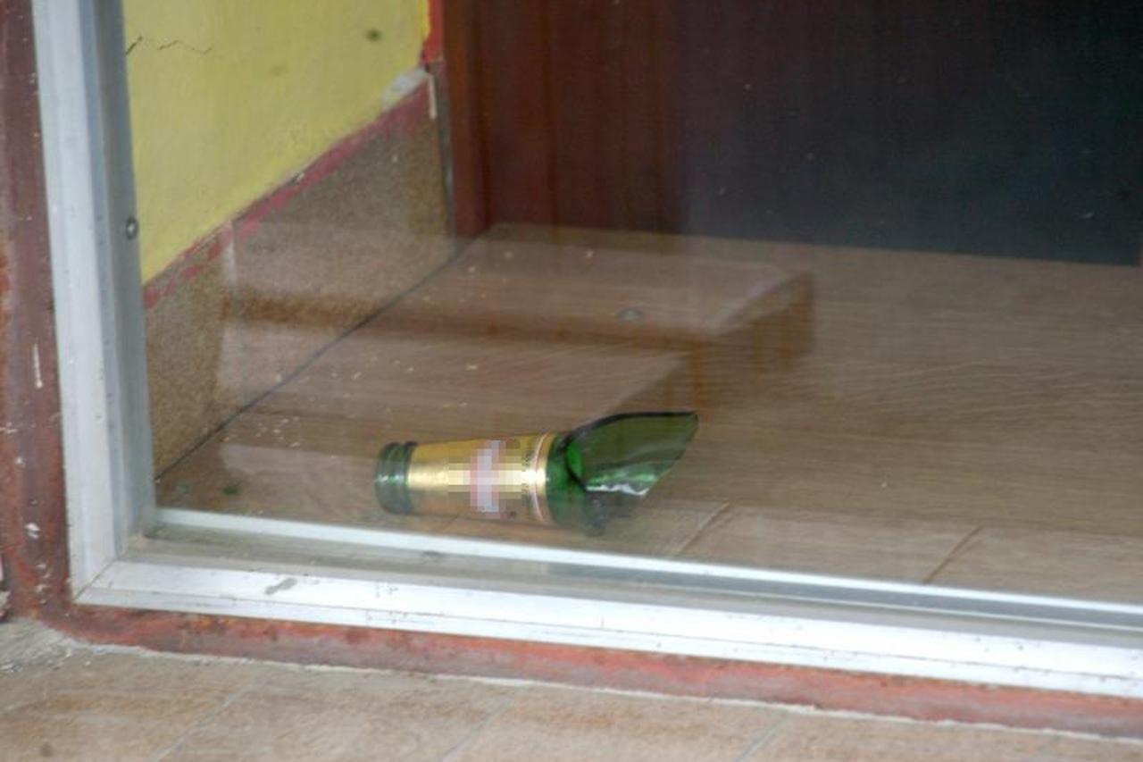 piva, boca, flaša, razbijena boca