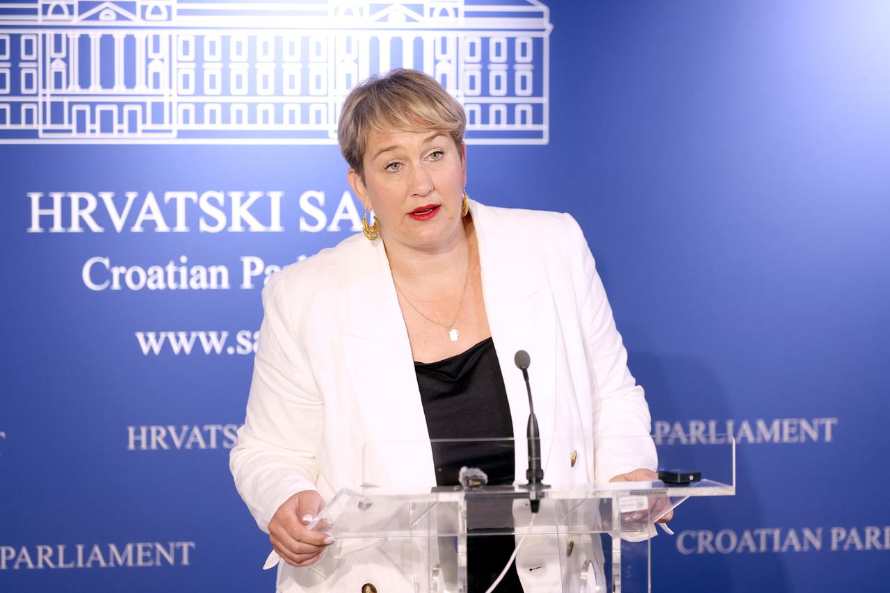 Zagreb: Ivana Marković o temi “ Vladino uhljebljivanje HDZ-ovih kadrova u javna poduzeća“