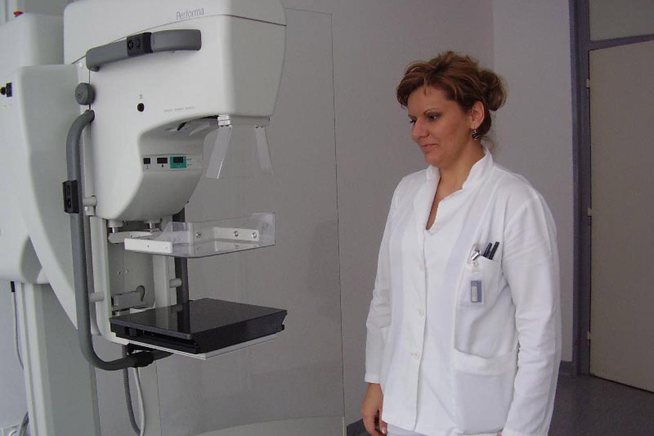 07.09.209 .,Slavonski Brod ,Hrvatska - Na mamografski se pregled odazvalo tek nesto vise od polovice pozvanih zena Photo: Ivica Galovic/Vecernji list