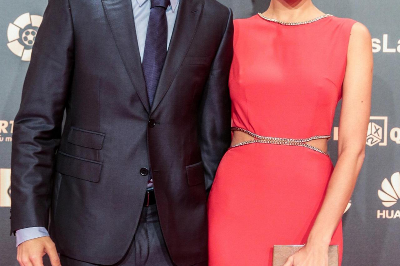 Cristiano Ronaldo and Irina Shayk during the red carpet of the Liga de Futbol Profesional Awards in Madrid. October 27, 2014. Foto ??© nph / Jose Luis Frias) *** Local Caption ***     /PIXSELL