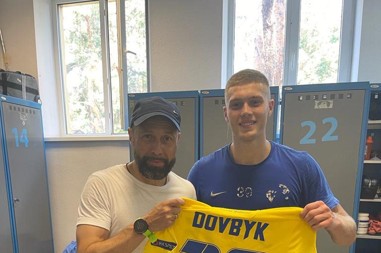 Jovićević i Dovbyk