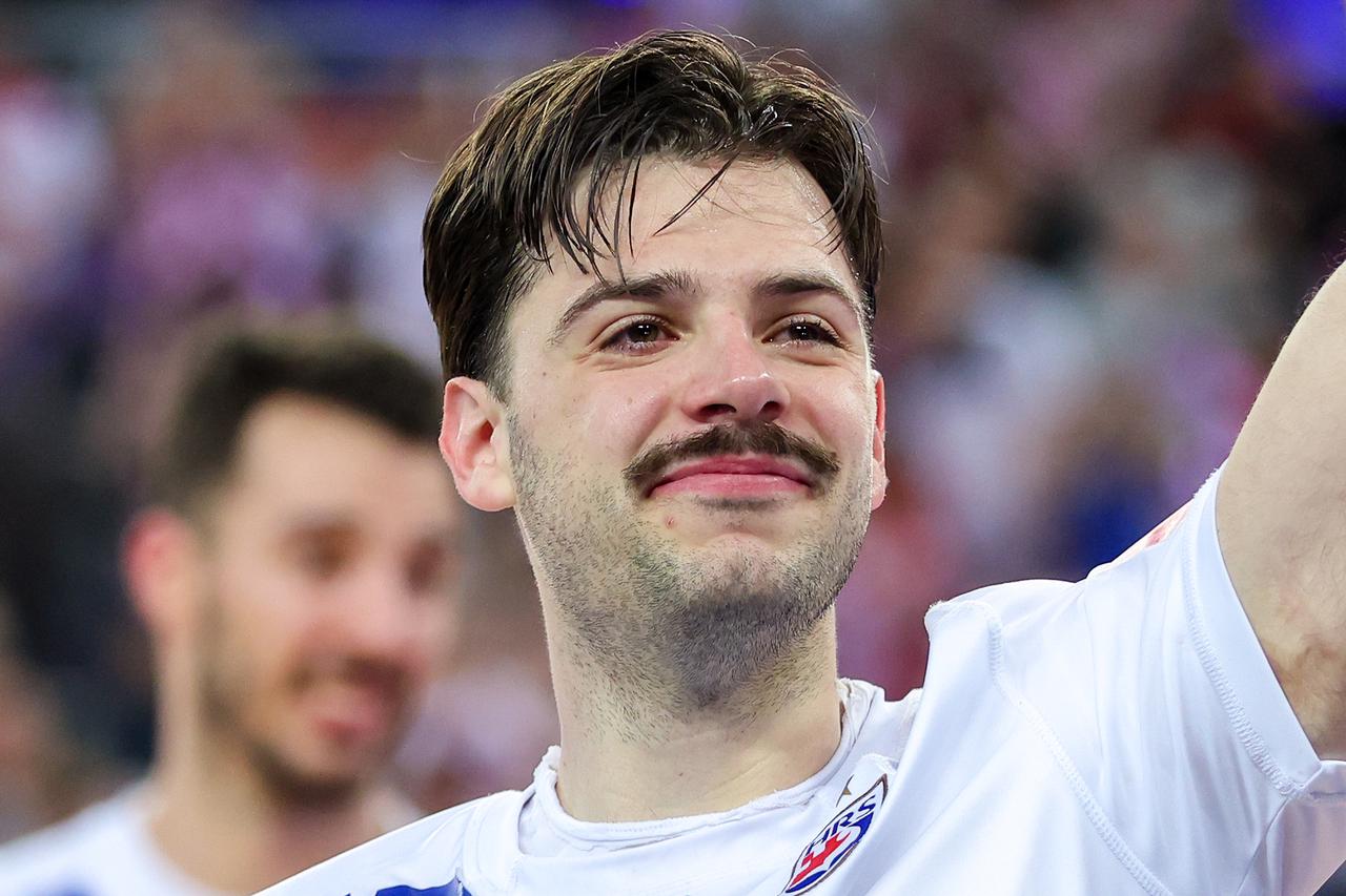 Zagreb: Slavlje rukometaša Hrvatske nakon pobjede nad Mađarskom i prolaska u polufinale Svjetskog prvenstva