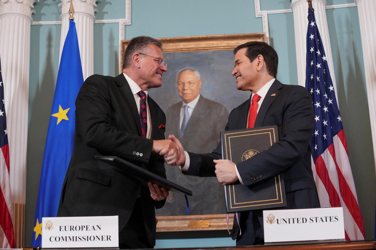 U.S. Secretary of State Rubio signs a MOU with EU Trade Commissioner Sefcovic, in Washington