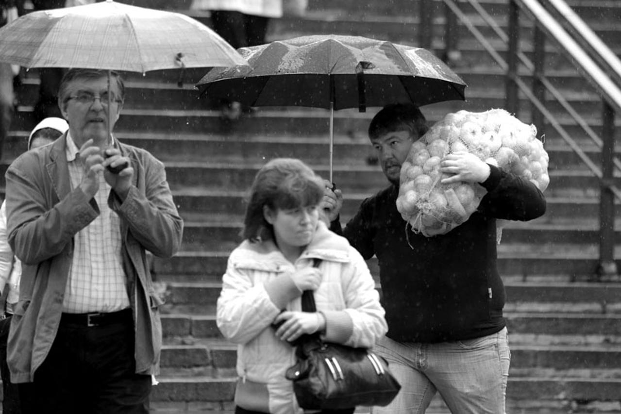 kišobrani zagrebački dnevnik