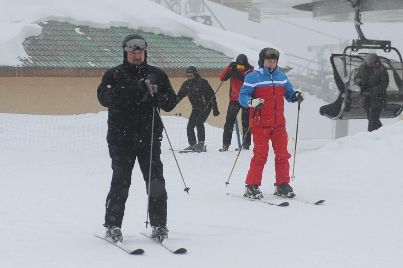 Russian President Putin meets with his Belarusian counterpart Lukashenko in Sochi