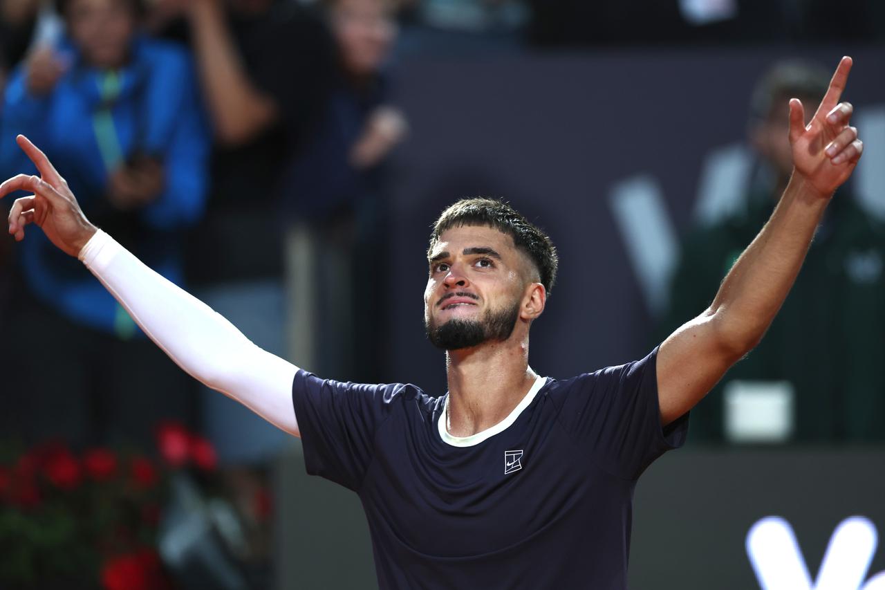 (SP) ITALY-ROME-TENNIS-ATP-ITALIAN OPEN-DJOKOVIC VS PRIZMIC